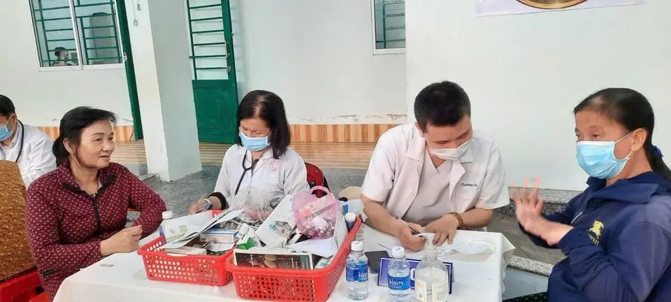 Phòng khám Nội nhân đạo trở lại sau Tết, khám miễn phí lần thứ 79 (ảnh 2/5)